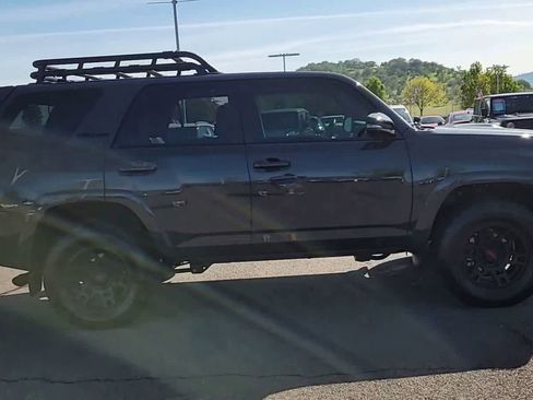 Used 2024 Toyota 4Runner TRD Pro image 9
