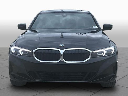 Used 2026 BMW 330i xDrive Sedan w/ Convenience Package AWD/4WD image 3