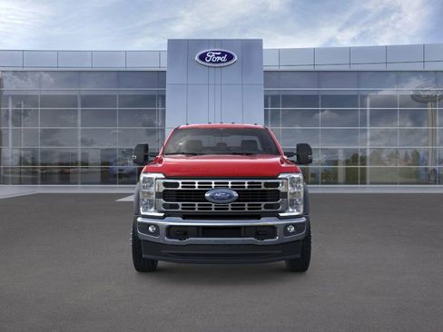 New 2025 Ford F550 4x4 Regular Cab Super Duty image 6