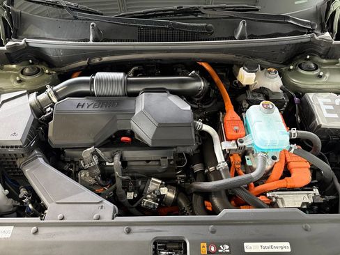 Certified 2025 Kia Sportage X-Line Prestige image 11