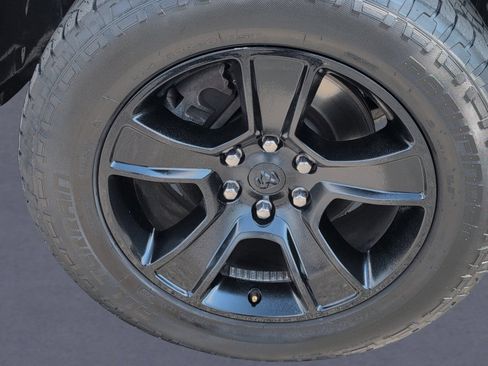 Used 2022 RAM 1500 Big Horn AWD/4WD image 36