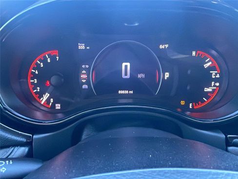Used 2021 Dodge Durango SXT image 24