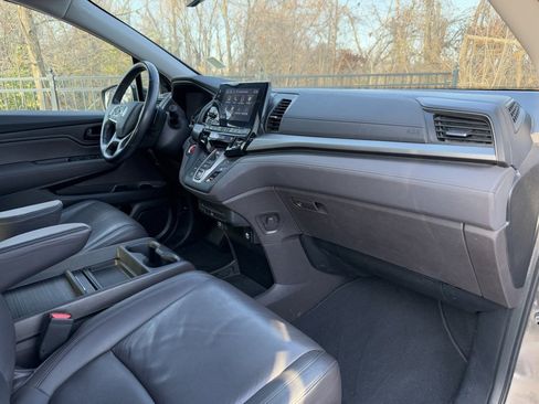 Used 2018 Honda Odyssey EX-L image 44