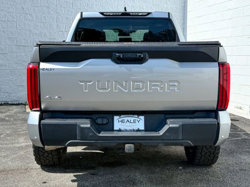 Used 2022 Toyota Tundra SR5 w/ SR5 Premium Package image 8