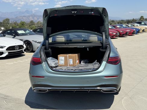 New 2026 Mercedes-Benz S 580e 4MATIC Sedan image 14