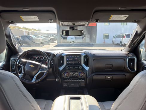 Used 2021 Chevrolet Silverado 1500 LTZ AWD/4WD image 20