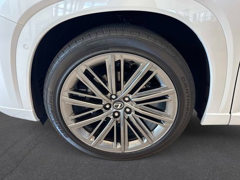 New 2026 Lexus TX 350 AWD image 9