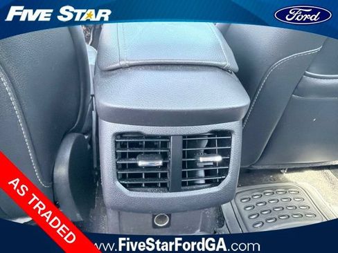 Used 2014 Ford Fusion SE w/ Equipment Group 202A FWD image 11