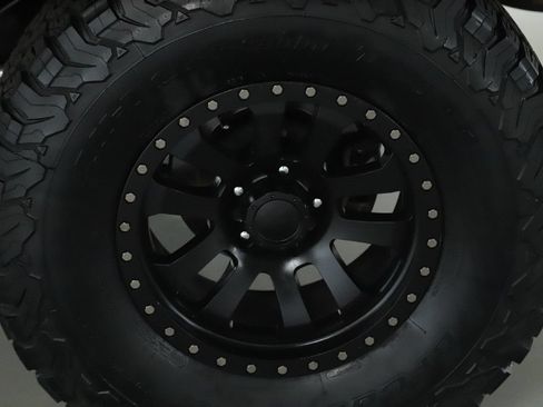 Used 2015 Jeep Wrangler Sport w/ Quick Order Package 24S AWD/4WD image 29