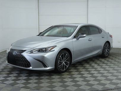 Used 2022 Lexus ES 300h w/ Premium Package