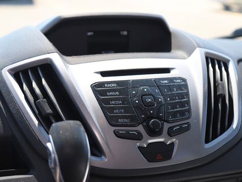 Used 2017 Ford Transit 350 XLT image 23