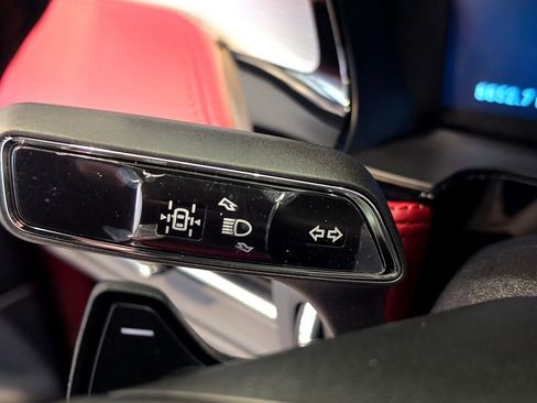 Used 2025 Lincoln Corsair Grand Touring w/ Equipment Group 301A AWD/4WD image 28