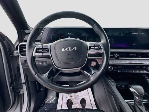 Certified 2024 Kia Telluride EX X-Line AWD/4WD image 11