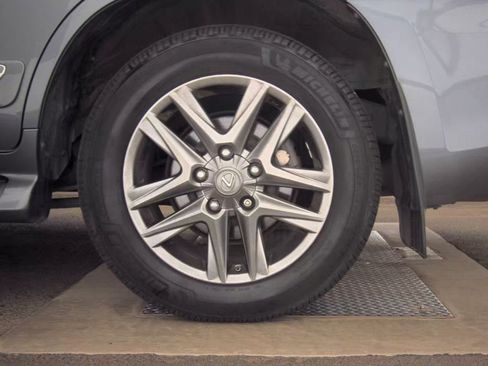 Used 2014 Lexus LX 570 4WD image 14