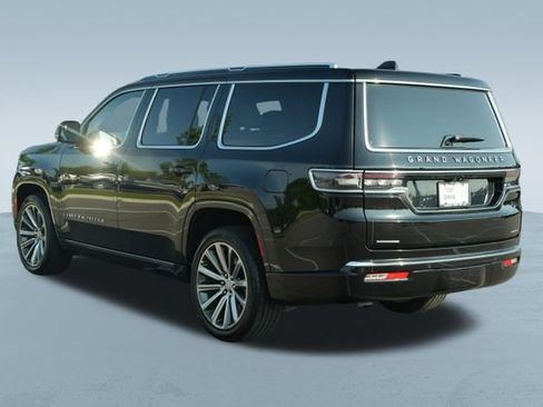 Used 2023 Jeep Grand Wagoneer Series II AWD/4WD image 6