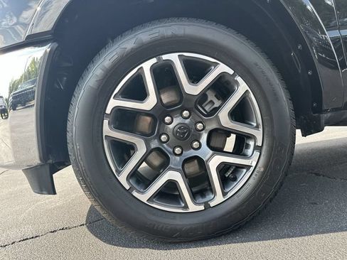 Used 2026 RAM 1500 Laramie AWD/4WD image 32