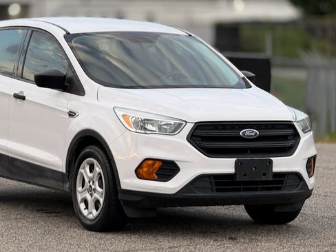 Used 2017 Ford Escape S FWD image 15