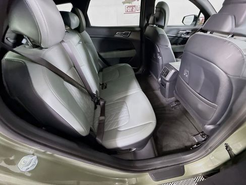 Used 2023 Kia Sportage X-Line AWD/4WD image 32