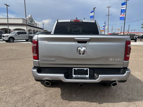Used 2023 RAM 1500 Laramie AWD/4WD image 3