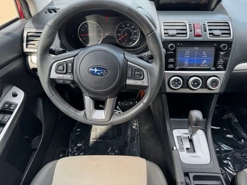 Used 2017 Subaru Crosstrek 2.0i Premium w/ Moonroof Package AWD/4WD image 15