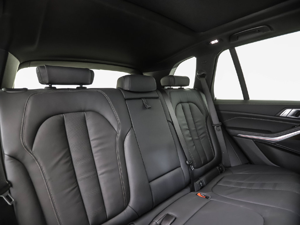 Used 2020 BMW X5 xDrive40i w/ Premium Package AWD/4WD image 27