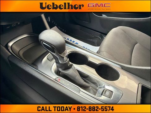 Used 2023 Chevrolet Malibu LT FWD image 29