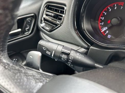 Used 2022 Dodge Durango GT image 25