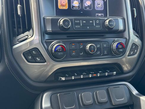 Used 2018 Chevrolet Silverado 1500 LTZ Z71 w/ Centennial Edition AWD/4WD image 25