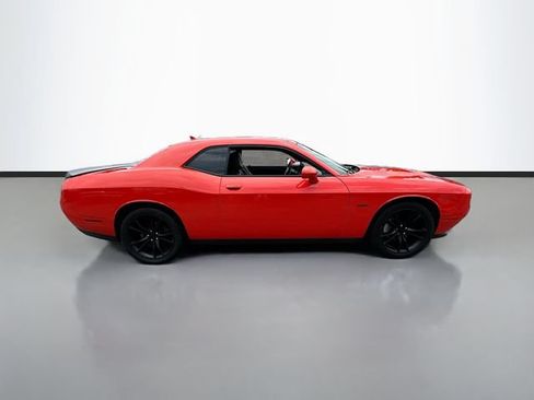 Used 2016 Dodge Challenger R/T Plus RWD image 5