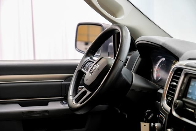 Used 2020 RAM 1500 Classic SLT RWD image 20
