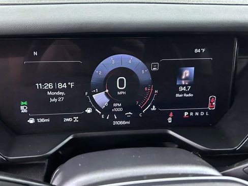 Used 2025 GMC Acadia AT4 AWD/4WD image 14