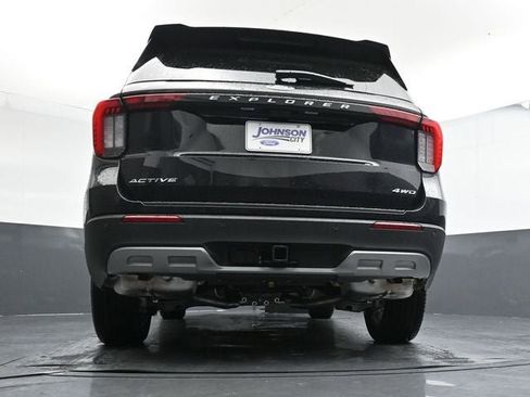 New 2026 Ford Explorer Active w/ Active Comfort Package image 29
