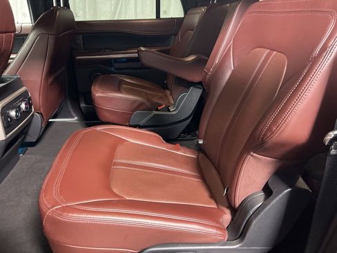 Used 2024 Ford Expedition Max Limited image 20