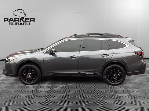 Certified 2025 Subaru Outback Premium image 2