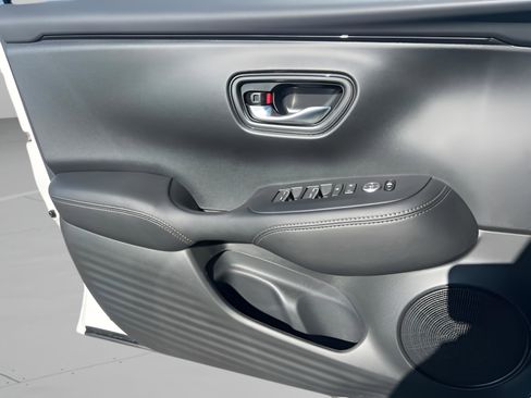 New 2026 Honda HR-V EX-L image 24