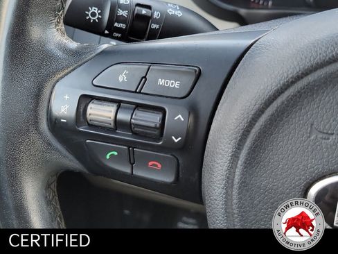 Used 2018 Kia Sorento EX image 29