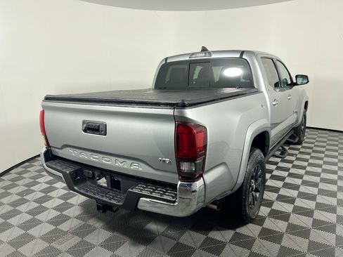 Used 2023 Toyota Tacoma SR5 RWD image 3