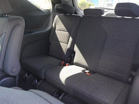 New 2026 Chevrolet Traverse LT image 25