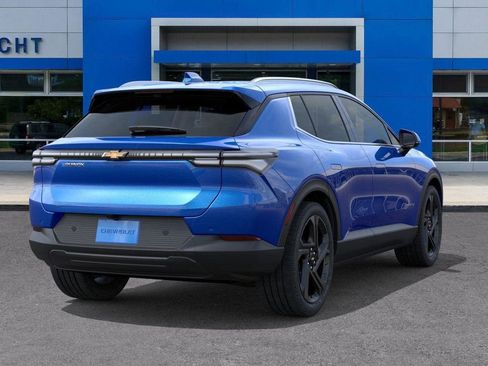 New 2026 Chevrolet Equinox EV LT image 4