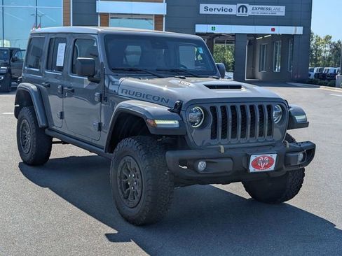 Used 2022 Jeep Wrangler Unlimited Rubicon w/ Trailer Tow Package AWD/4WD image 2