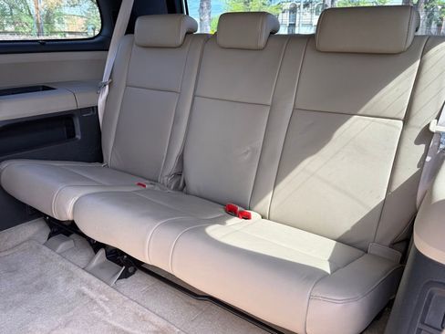 Used 2008 Toyota Sequoia Limited AWD/4WD image 18