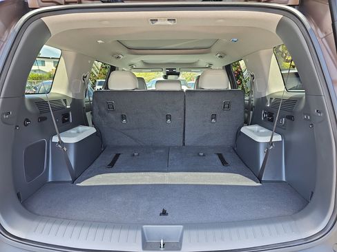 Certified 2025 Hyundai Santa Fe Limited image 14