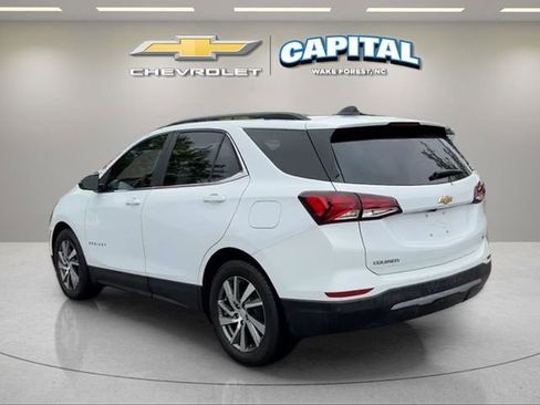 Used 2023 Chevrolet Equinox LT FWD image 4