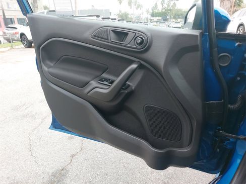 Used 2018 Ford Fiesta SE w/ Equipment Group 201A image 25