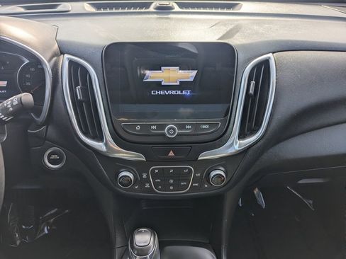 Used 2020 Chevrolet Equinox LT image 32