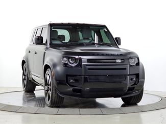 Used 2025 Land Rover Defender 110 X-Dynamic SE AWD/4WD video 1