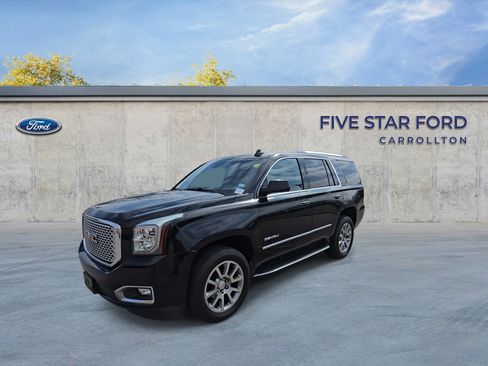 Used 2017 GMC Yukon Denali w/ Enhanced Security Package image 4