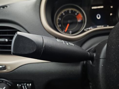 Certified 2016 Jeep Cherokee High Altitude image 27