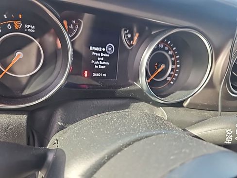 Used 2020 Jeep Wrangler Sport image 6