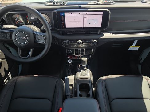 New 2026 Jeep Wrangler Unlimited Rubicon AWD/4WD image 21